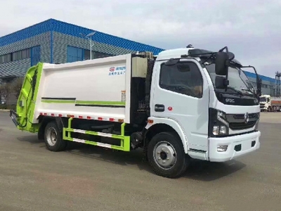 東風多利卡國六8方壓縮式垃圾車 高效環衛的得力助手